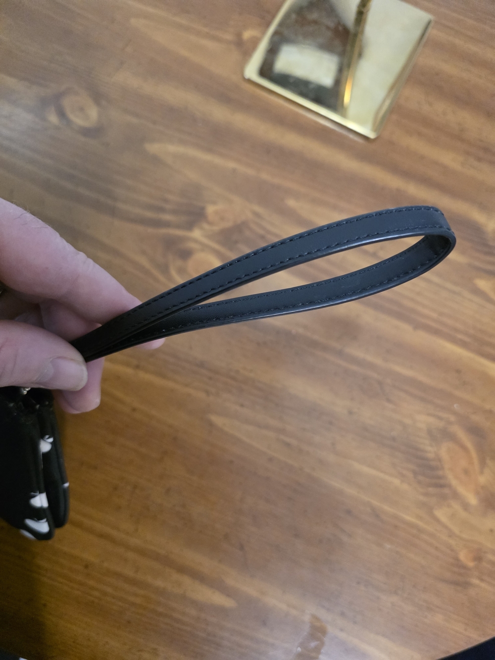 kate spade New York Chelsea  Medium Wristlet - Picture 4 of 14